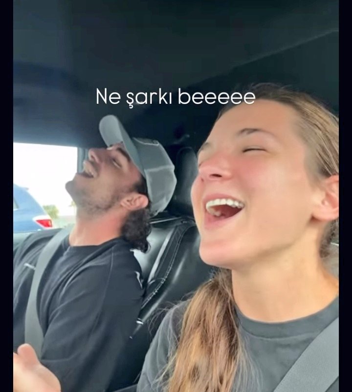 Nisa güzelii, şarkıyı yaşıyor 🤗

#NisaBölükbaşı