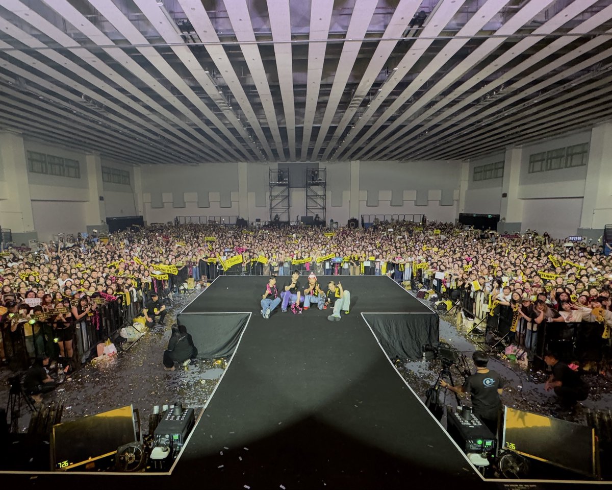 [📸] 2025 FTISLAND LIVE 'MAD HAPPY' - TAIPEI DAY2

#FTISLAND #FT아일랜드 #MAD_HAPPY
#FTISLAND_LIVE_MAD_HAPPY IN #TAIPEI