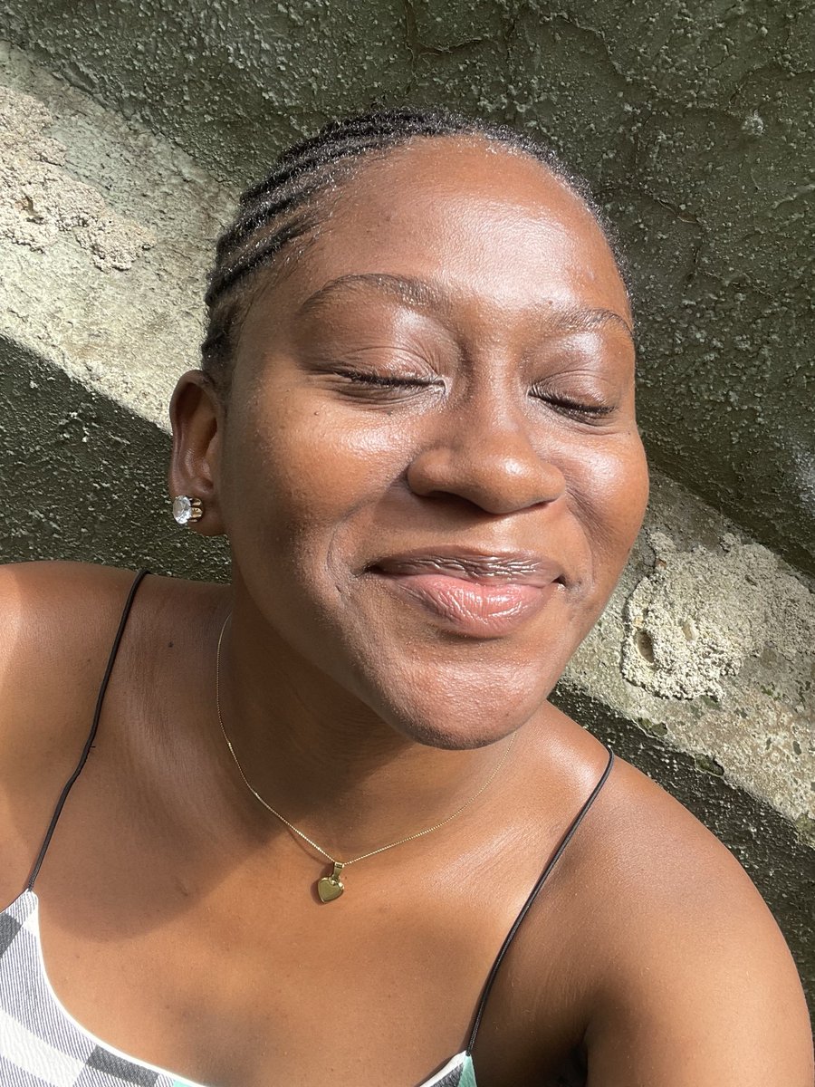 Divine Eko| Video Editor| Content Creator tweet media