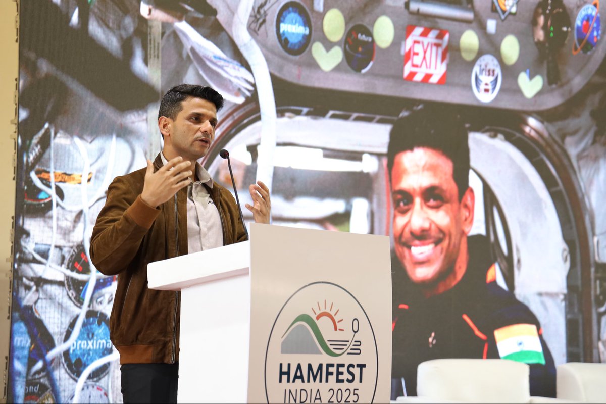 Had the pleasure of meeting the incredible community of radio wizards — the Hams — at #HAMFEST2025. 

They call it amateur radio, but there’s nothing amateur about their passion or purpose.