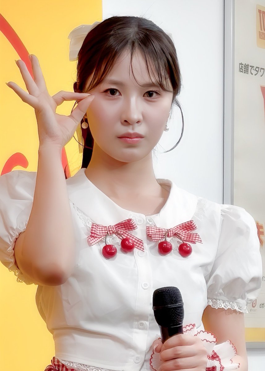 d_na0428's tweet image. 𓂃🦢𓈒𓏸

今日も可愛い🩵🩵🩵
直接逢えるのが増し増しで最高🍀*゜
昨日もビジュ爆発しとったけどね💕︎
写メが欲しかったけん、
ホワイティうめだありがたい。。
パワー送ってって言うけ、送ったら
希望を引いてくれる推し👏♥️
やっぱりテレパシー繋がっとる✨

#유니코드 #UNICODE #미오 #MIO #ミオ