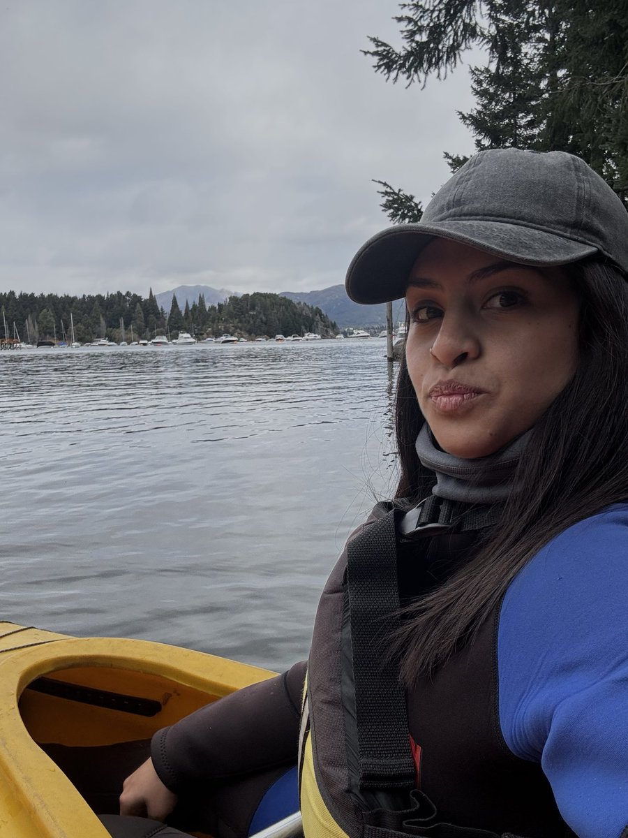 lulacaro16's tweet photo. La mejor excursión de Brc 🛶🗻 https://t.co/T0Lo7S2O93
