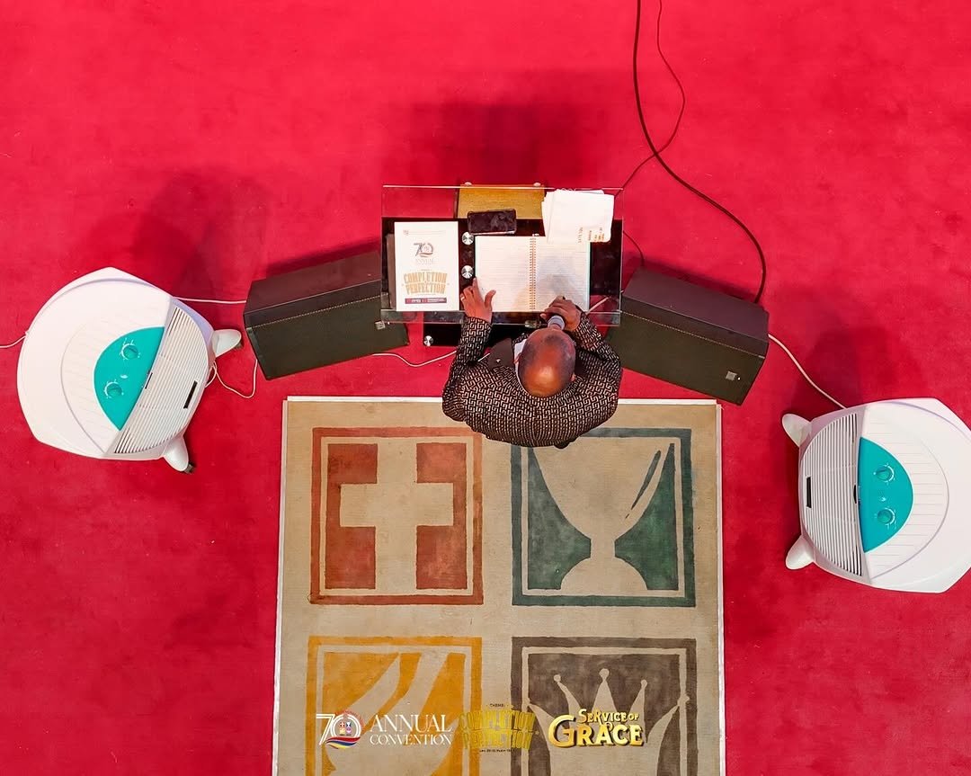 FoursquareNigr's tweet image. The Holy Spirit ministers—through Rev. Sam Aboyeji and the Church is replenished with God’s word.

Everyone came hungry and now they are filled.

At Foursquare, we always make sure you are filled

 #FoursquareAt70
#Jubilee  #CompletionAndPerfection #PlatinumJubilee #Convention360