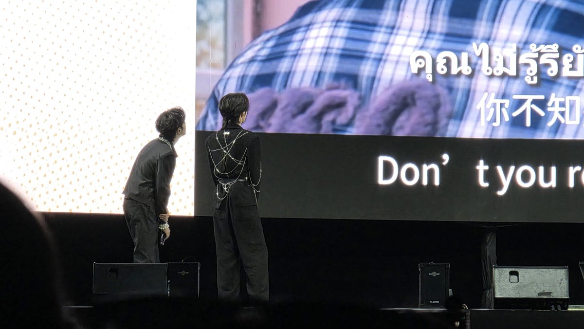 humi12444143's tweet photo. 🥰

D4 FOREVER HEARTS

#D4FerventBKK https://t.co/Bbr2q5t00I
