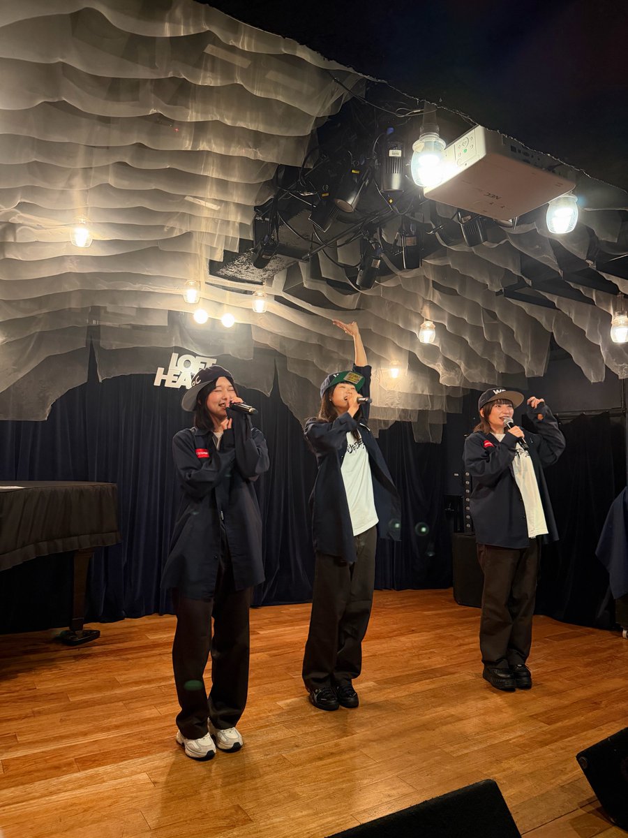 shotenkasukabe's tweet photo. WSPC 2G@渋谷LOFT HEAVEN
1. WSPC2G THEME
2. PUNCHMAN2
3. TOKYO WEST SIDE STORY
4. HOLIDAY INN
5. How Ya Feelin'

久々すぎるWSPC2Gは良い意味でいつも通りの楽しいライブ！今日限りで見納めとは思えなかったのでまたいつか〜 https://t.co/AF4gjdpfU2