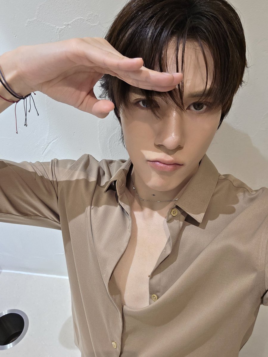 Hirunkit_'s tweet image. วันนี้ขอบคุณทุกคนที่มาหา นานิ ที่ชลบุรีวันนี้ด้วยนะครับและทีมหน้าจอสี่เหลี่ยมน้า และโปรเจควันเกิด นะครับน่ารักมากดีใจมากขอบคุณทุกอย่างที่ตั้งใจทำให้นะครับ เดินทางกลับบ้านปลอดภัยน้า ขอบคุณจริงๆนะครับ นานิมีความสุขทุกครั้งที่ได้เจอทุกคนนะครับไว้มาเจอกันอีกครับ
🙏🏻🫶🥹🤍
NANI HOUR…
