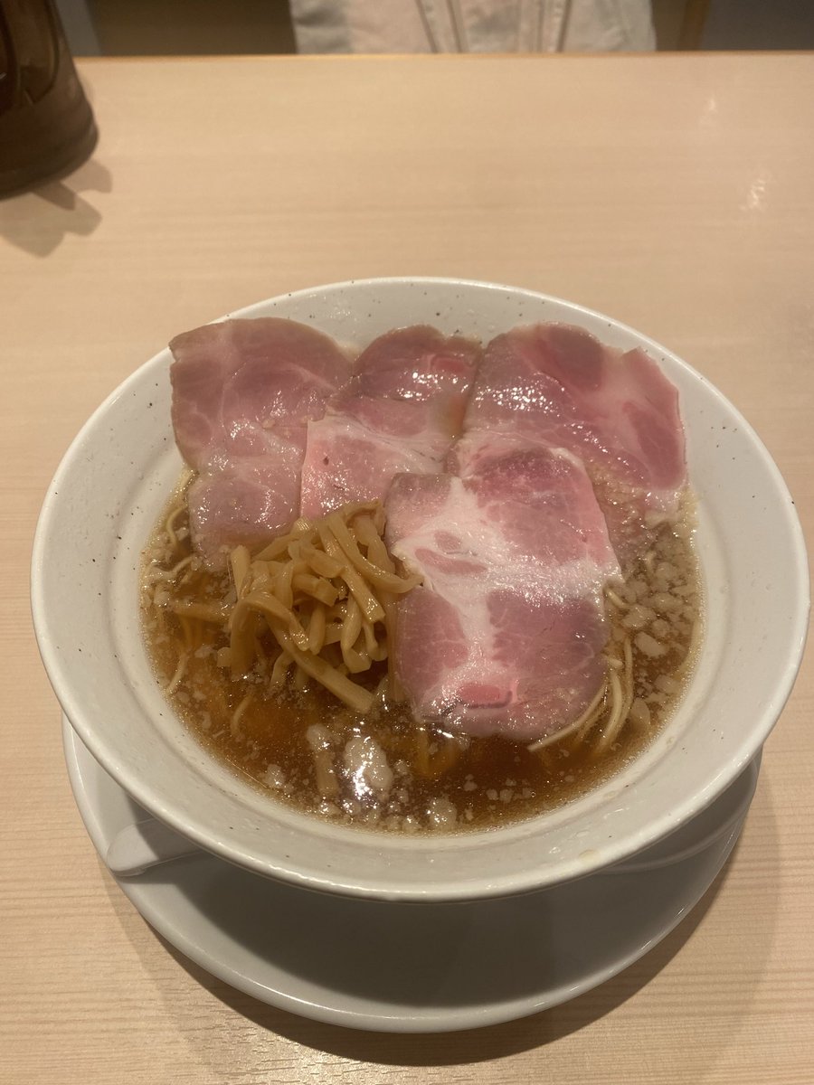 heifla25's tweet image. 2人ともお疲れ様☺️！！！
私は最寄りでラーメンしばいてる🍜
（ネギ抜き）

@___nicoichi___ 
@RinrinFlamingo 

#平成フラミンゴ
#平成フラミンゴにこ
#平成フラミンゴりほ
