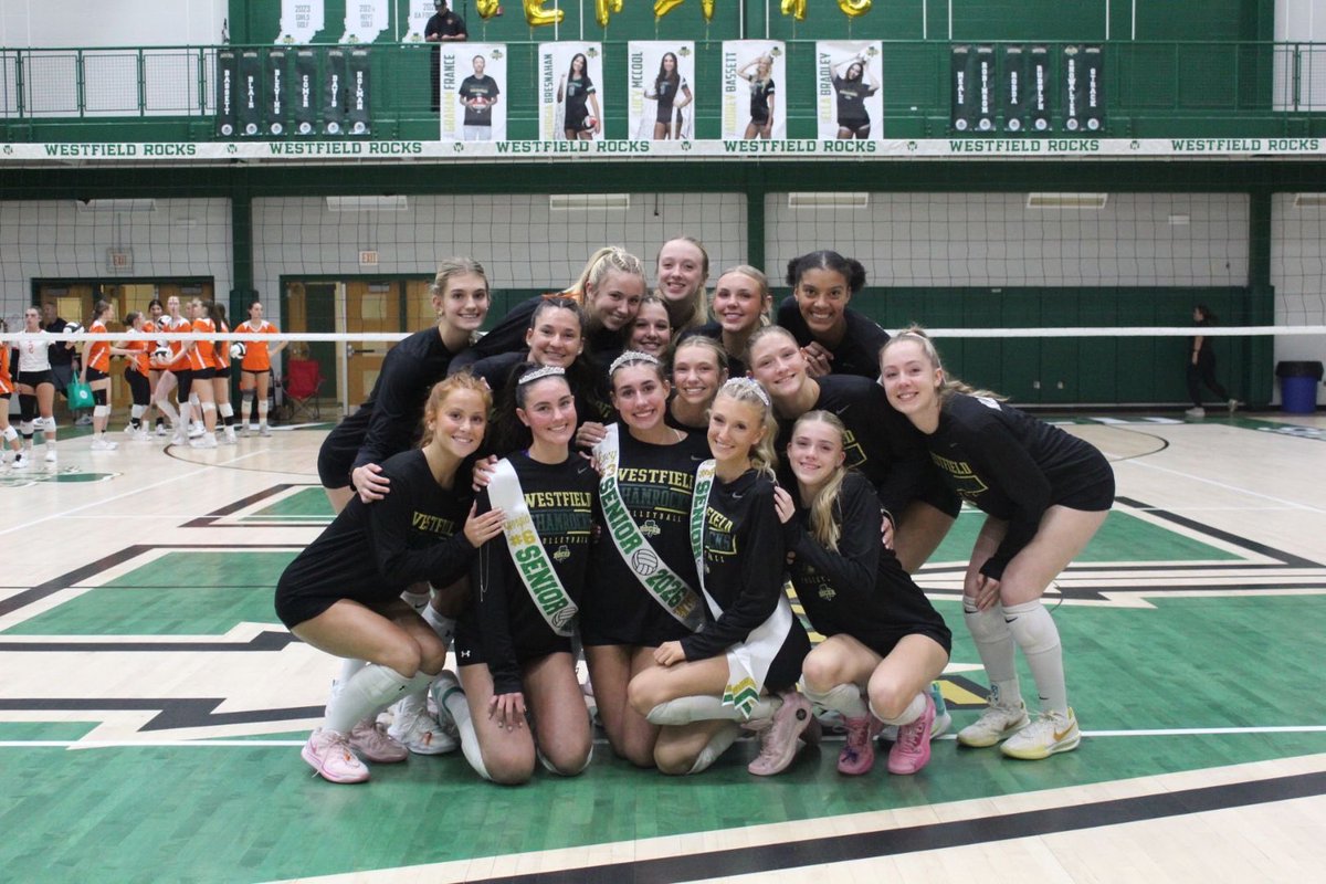 Brookeneale11's tweet image. Westfield finished regular season 23-1…ranked #1 in the state and top 50 in the country! This Rocks family has more grit and grind for our post season next Saturday! @MuncianaVB @VBAdrenaline @PrepDigIN @PrepVolleyball @MaxPreps @rocksathletics