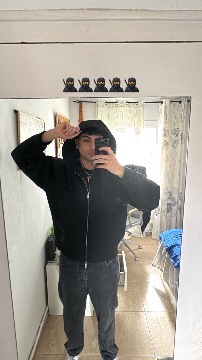 isahak🕷️ tweet media