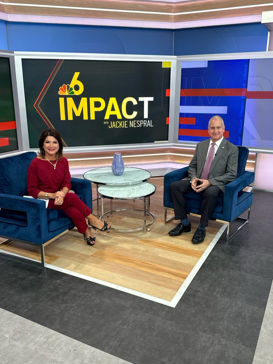 MarioDB's tweet image. Join me today at 9:30 am on @nbc6 Impact with @JackieNBC6 as we discuss the government shutdown, Venezuela, and more!