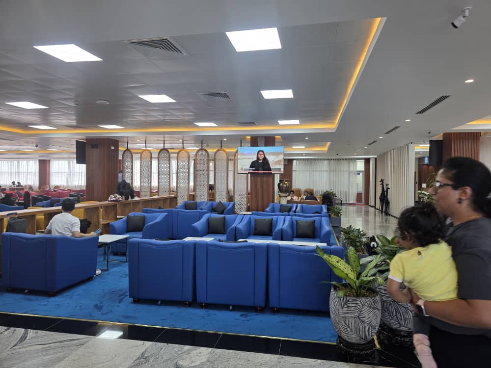 HenryMugam76980's tweet image. Wow, the new business class lounge at Entebbe International Airport is a game-changer! Huge kudos to the 
CAA and Ministry of Works and Transport for elevating Uganda&apos;s aviation standards #BusinessClass #UgandaRising
#GoldenPosts
