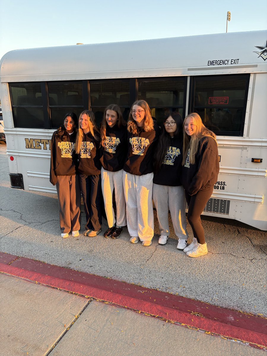 MVHS Girls Golf tweet media