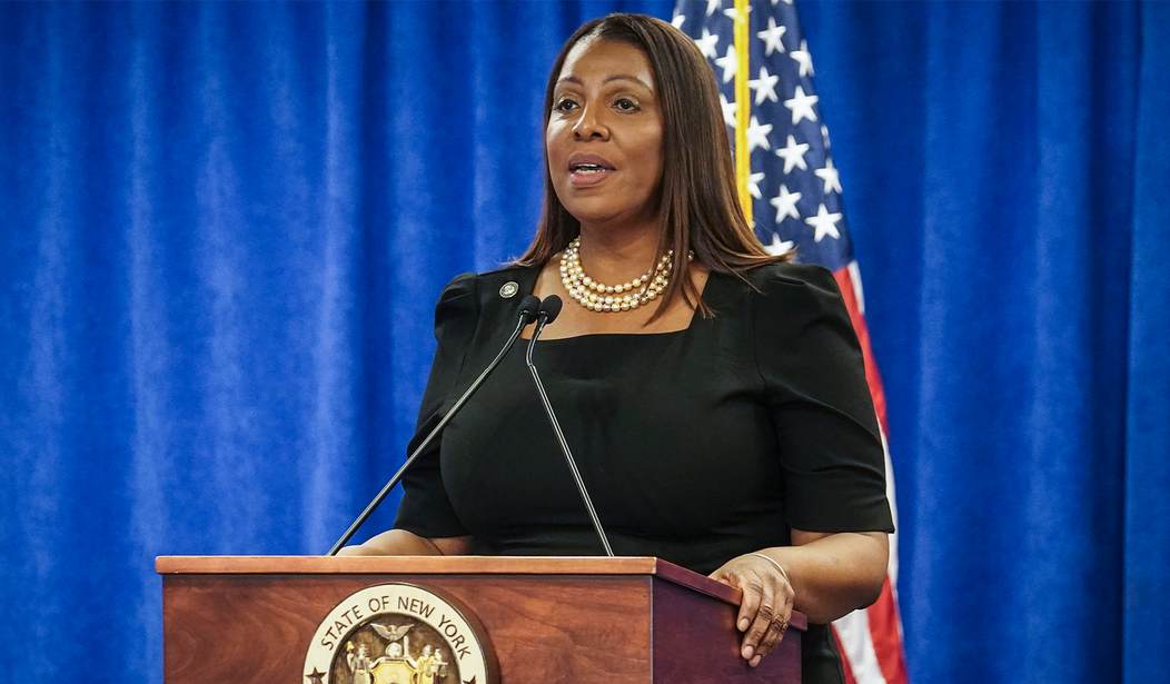 SCAR_HEART_01's tweet image. Another one who “married her family member, in this case her father” to gain access to cheaper rates and financing. 
It’s way way worse than originally thought and has been going on for decades. 

From PJ media: 
Exposed: Letitia James’s Decades of Alleged Mortgage Fraud