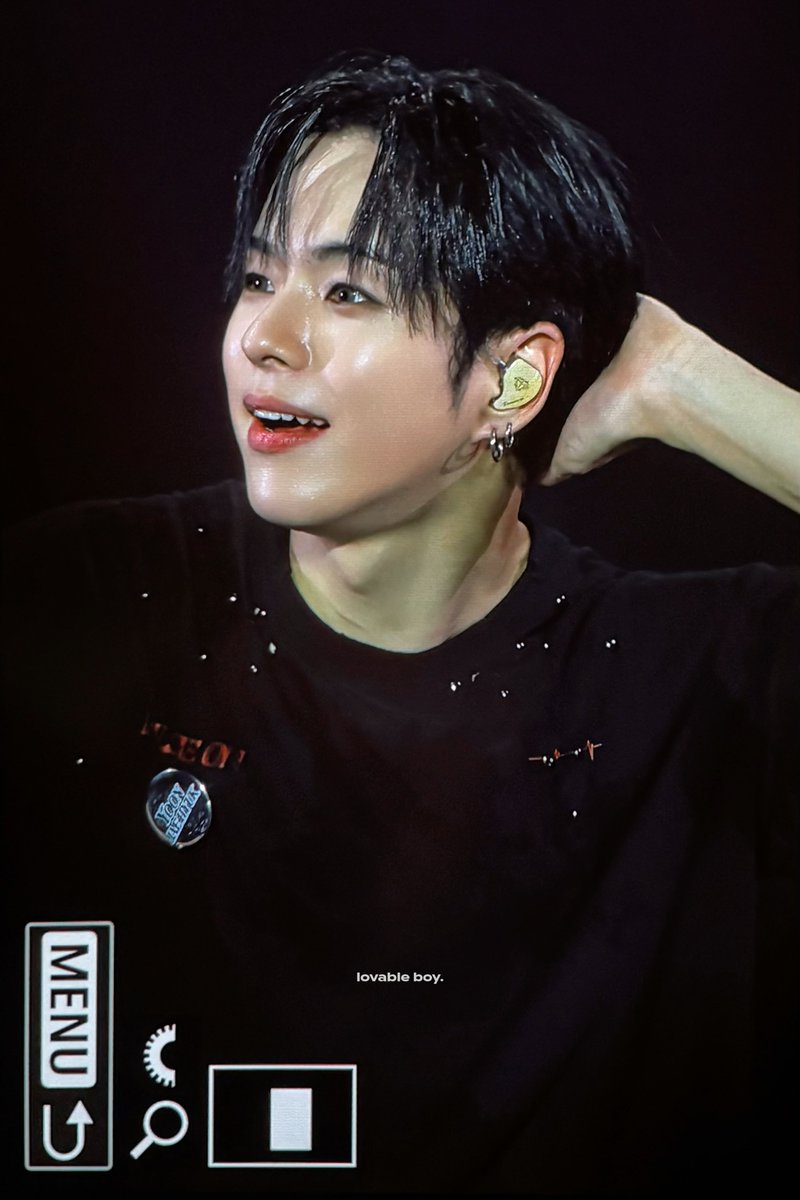 ๐ฅ๐จ๐ฏ๐๐๐ฅ๐ ๐๐จ๐ฒ tweet media