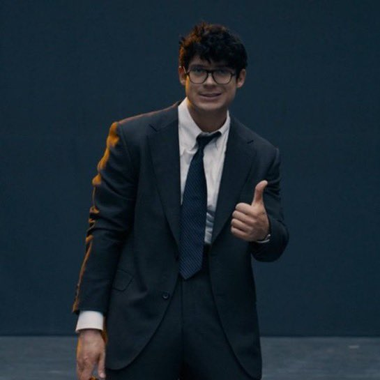 As I try my best to make tons of DC fanmerch here for my fellow PH stans is there a specific DC merch you all want me to make? Like which character? What type of merch?