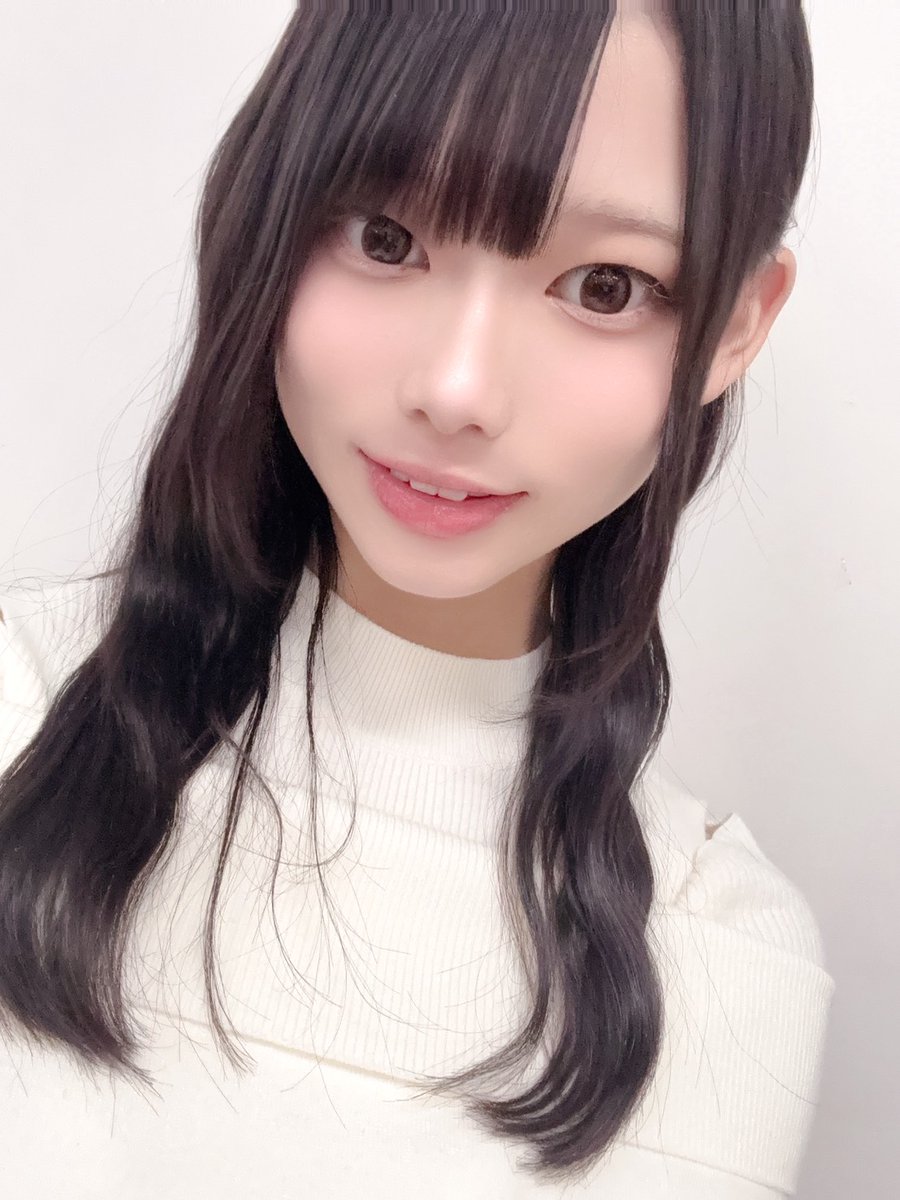 りんてぃーこと #須藤凜華 です🩵❤️ 最後のハイタッチ会東京ビック