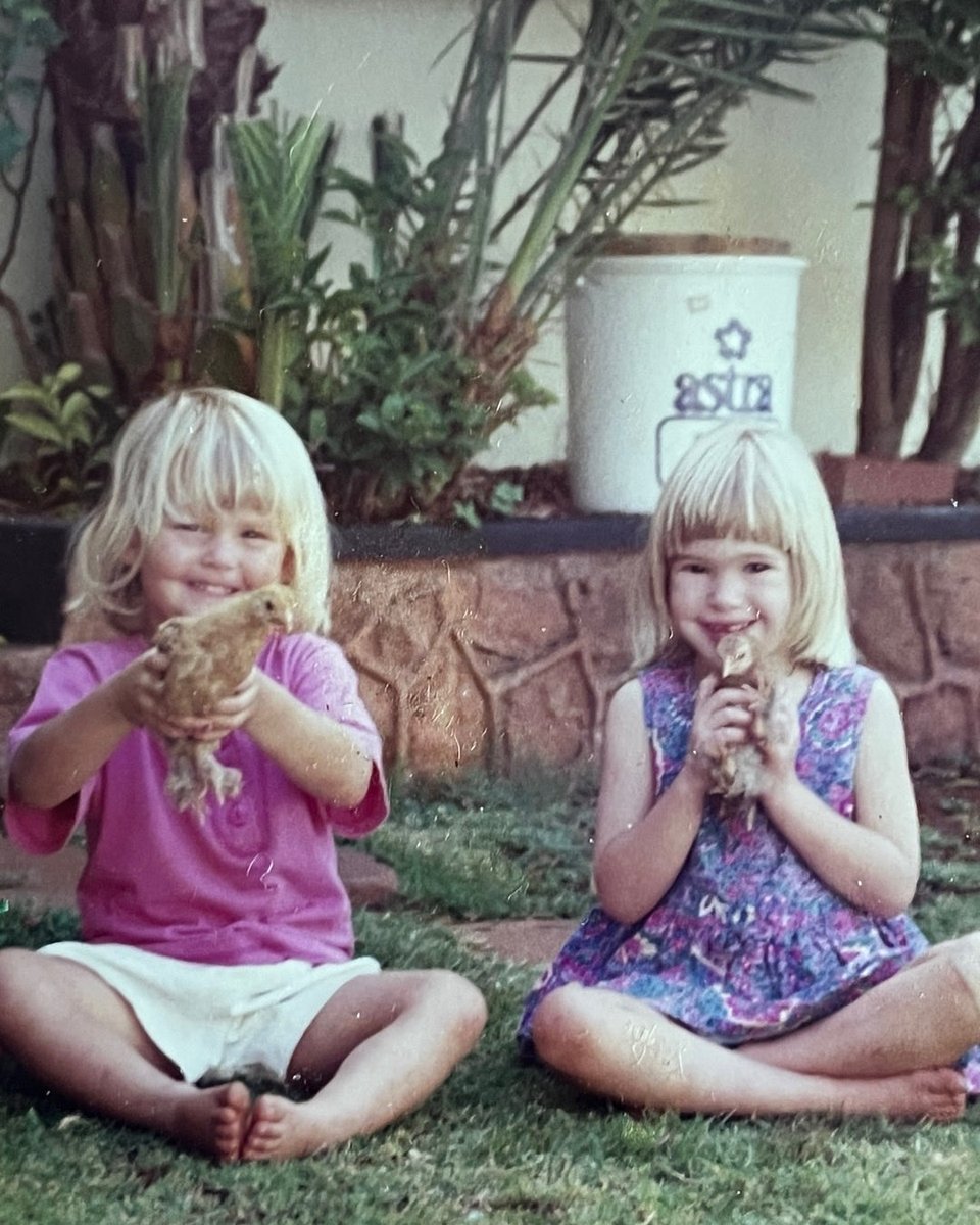 Happy national coming out day to all my wonderful friends on X you guys are practically perfect in every way 🌺🌺🌺