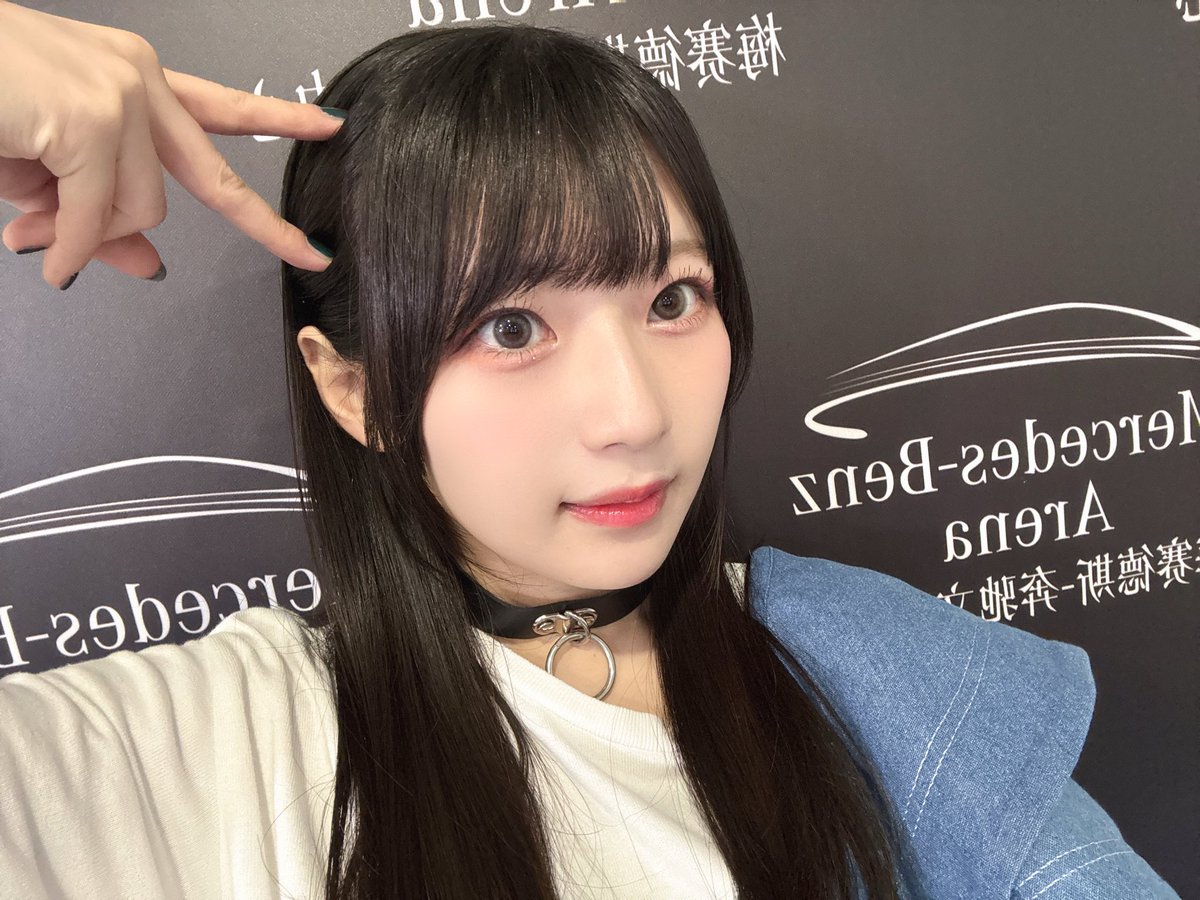 aoki__hina's tweet image. MyGO!!!!!×Ave Mujica 合同ライブ
「わかれ道の、その先へ」上海追加公演

360°のセンターステージの景色、凄かったー！！
上海の皆さんのMyGO!!!!!への熱い想い、
しっかり届きました👊❤️‍🔥

会場・ライブビューイングへのご来場、
ありがとうございました🐈🎸
#バンドリ #MyGO