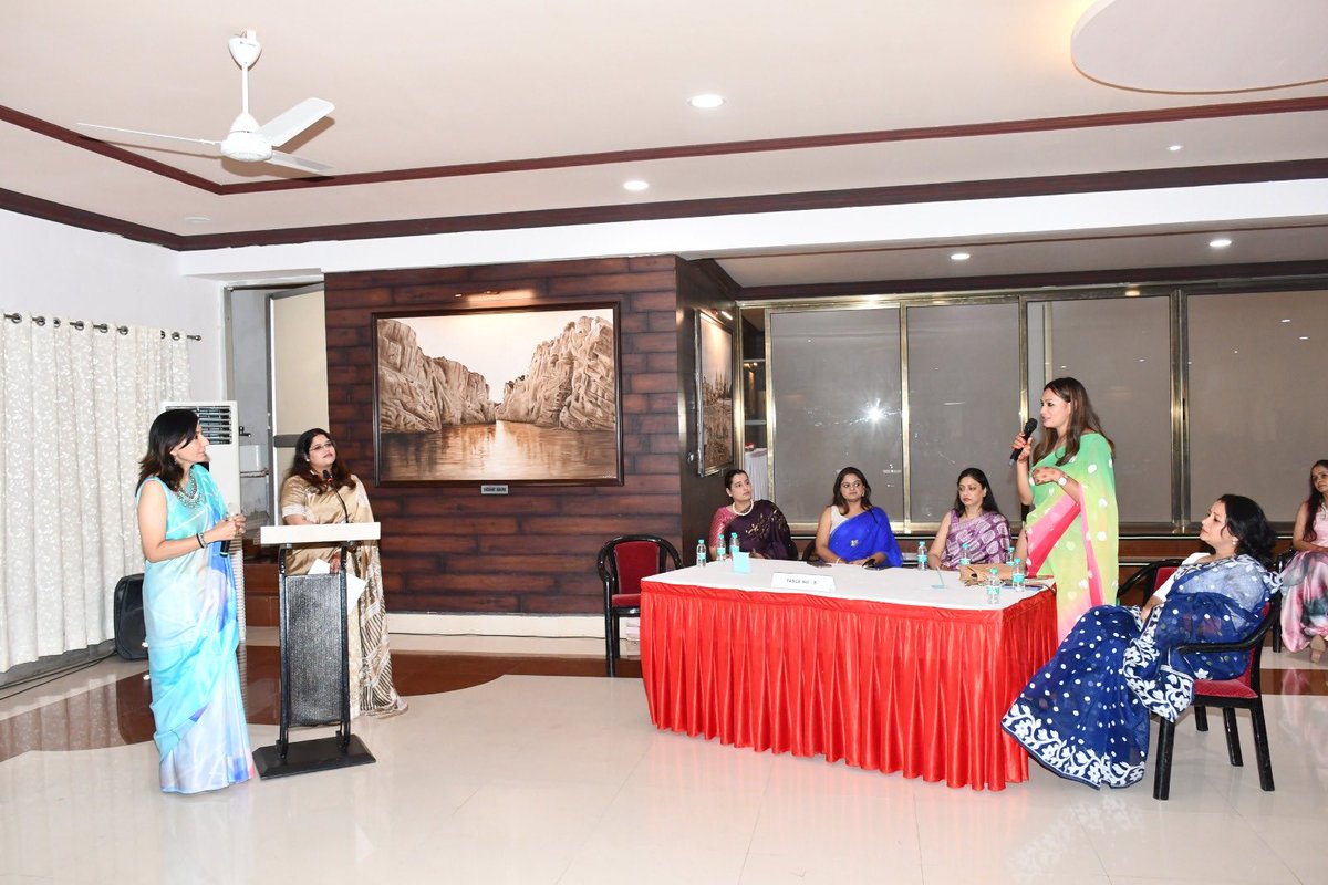 ia_awc's tweet image. #AWC's interactive session with Ms Geetika Lidder inspires & broadens the horizons of army spouses, boosting their confidence to navigate challenges & thrive in multifaceted roles.
@adgpi @artrac_ia @OfficialAwwa