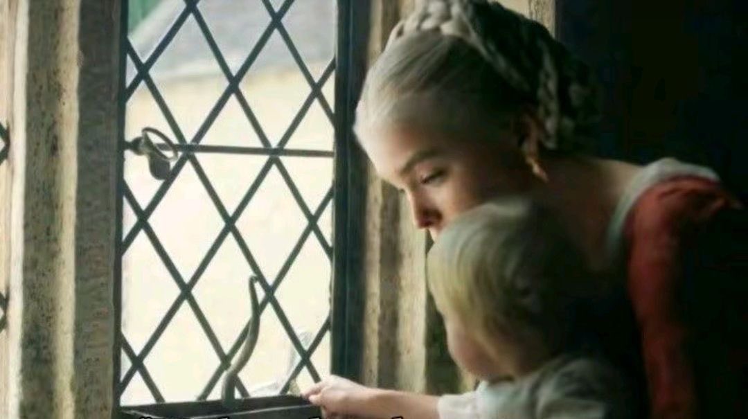 thinking about the deleted Rhaenyra and Aegon scene