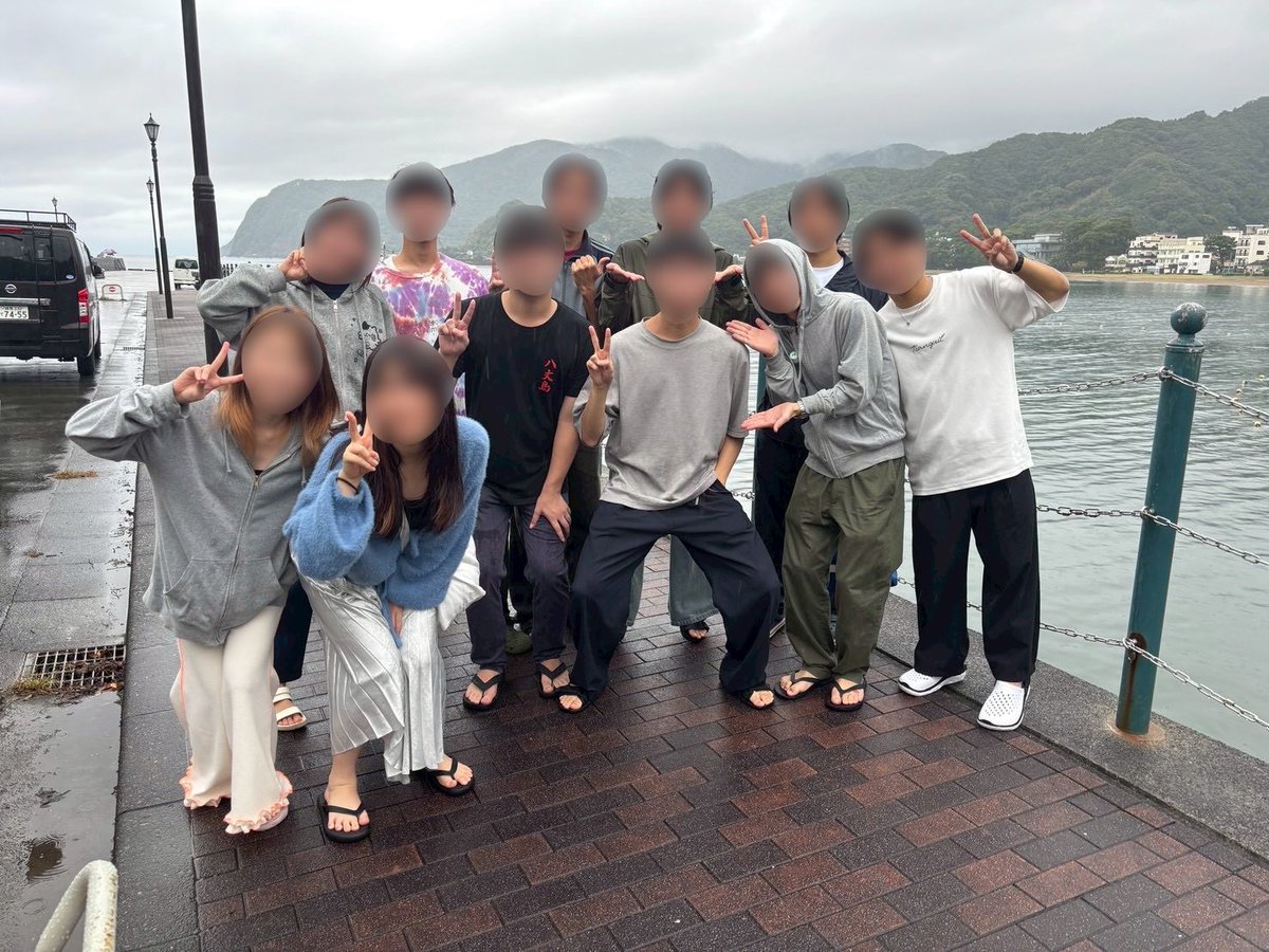 Fish_in_Fins's tweet photo. AOW講習第1陣！
この週末を使って新入部員たちがAOW講習に行ってきました！！
これで潜れるポイントがたくさん増えます！
#ダイビング #AOW #サークル #理科大サークル https://t.co/czAZ6vk87M