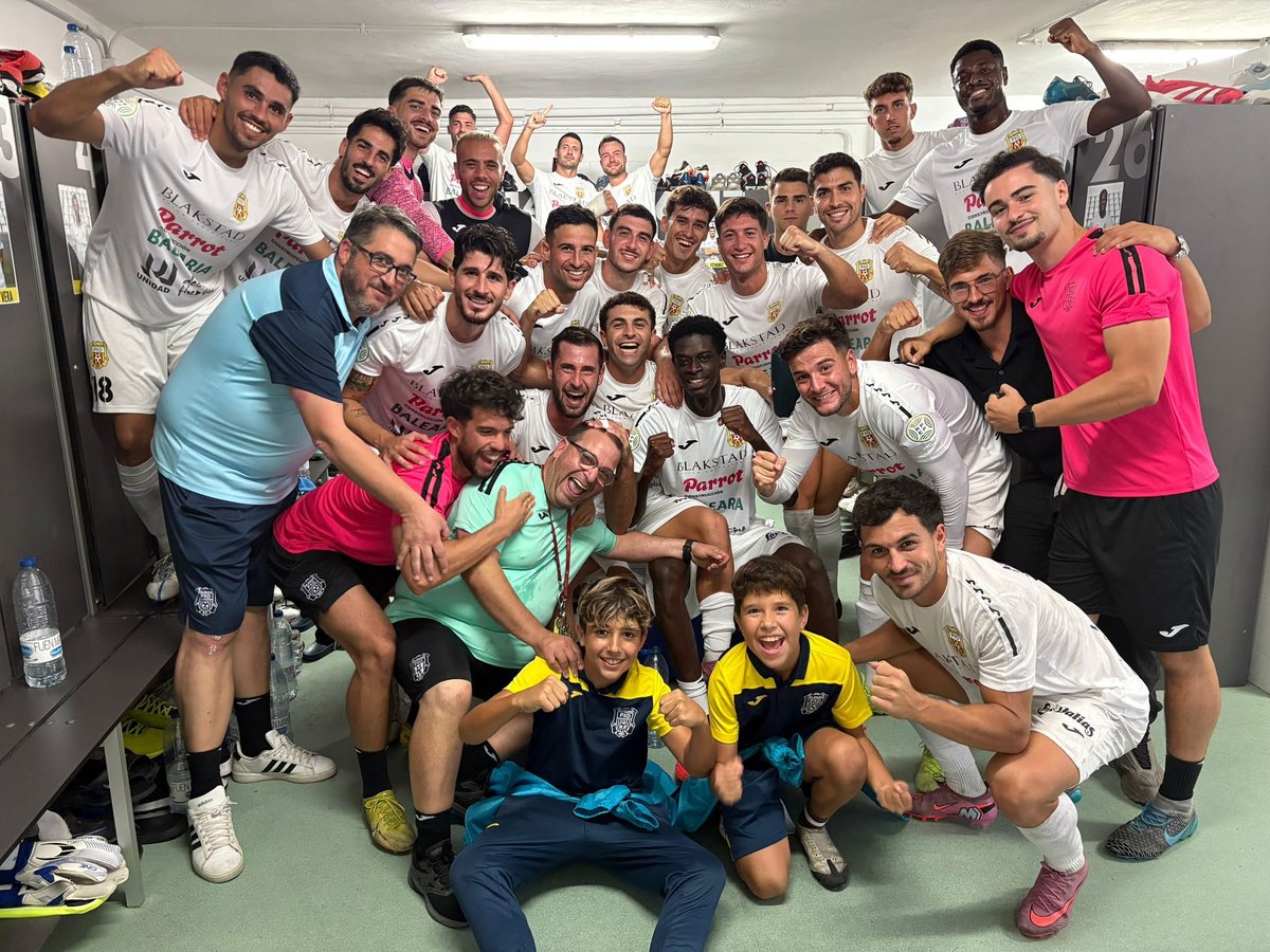 🤍🍍➕3️⃣ 🤩

#endavantpenya #scrpeñadeportiva