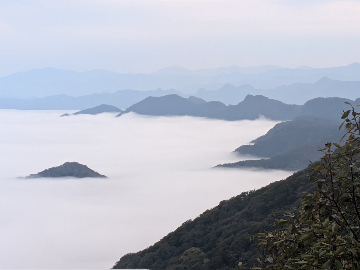 碓氷峠で地平線いっぱいの雲海に遭遇
僥倖なり