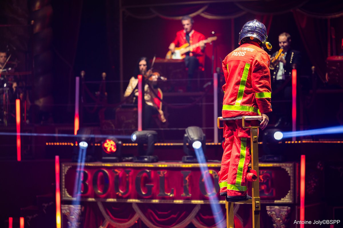 PompiersParis's tweet image. 📸 Retour en images sur la grande première du Cirque Bouglione !

Nos sapeurs-pompiers de Paris étaient sur scène pour un show impressionnant, engagé et plein d’énergie ! 🔥

Une belle occasion de mettre en lumière les valeurs qui nous animent : esprit d’équipe, rigueur et…