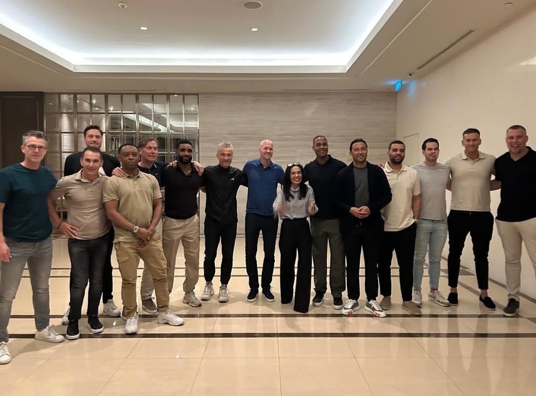 Banyak juga ya tanggungan PSSi untuk Tim Kepelatihan Timnas Indonesia ini agar Lolos ke Piala Dunia 2026?

ini baru era Head Coach Patrick Kluivert, gimana kalau harus ganti Anceloti coba.