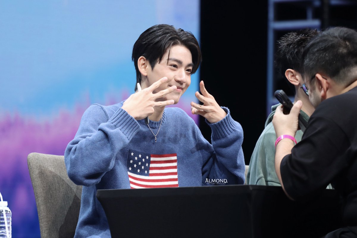 AlmondOfficial_'s tweet photo. เหมียวม่อนค้าบบบ 😻😻

ALMOND PROGRESS FANSIGN

#GMMTVFANIVALxAlmondProgress https://t.co/lgethDXRoK