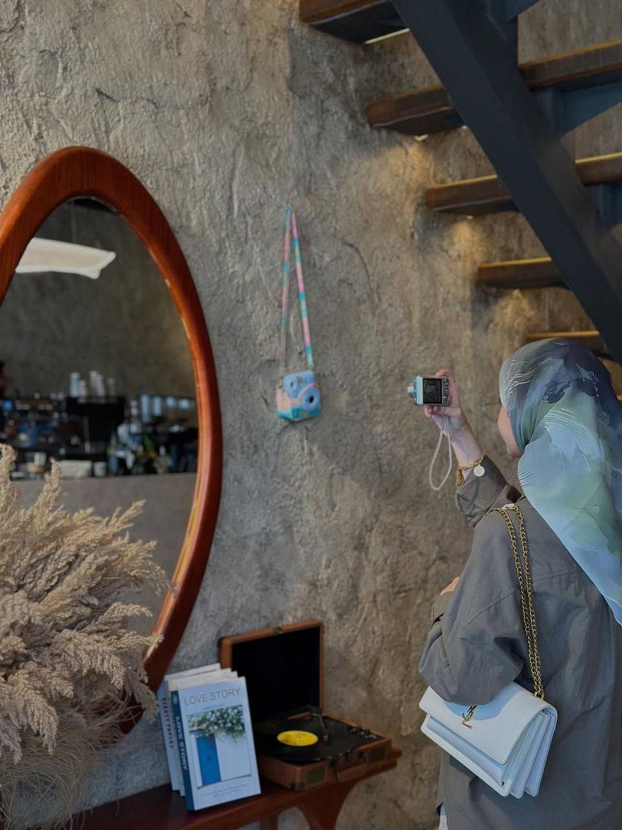 العقول الناضجة مغرية..
Mature minds are tempting.

#لخير_صباح🍁