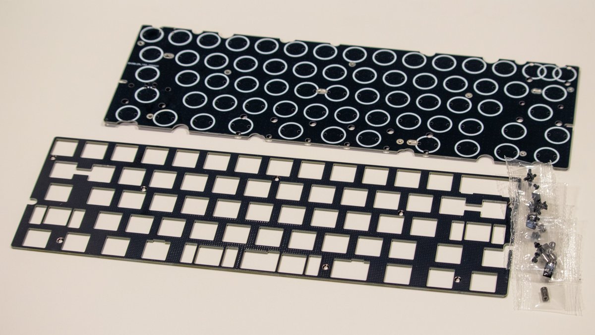 スケルトン💀キーボード tweet media