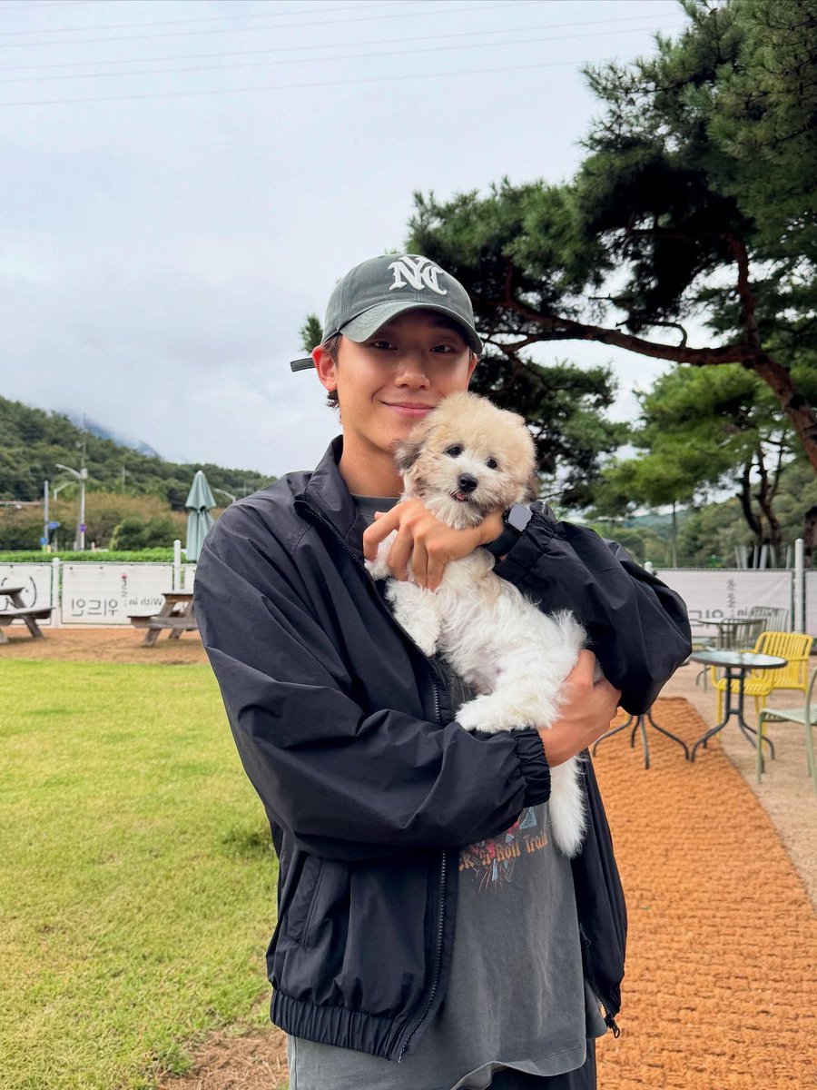 ldh_simp's tweet photo. OMFG LEE DOHYUN NEW PHOTOS AFTER  10 YEARS https://t.co/73KTdh2Fe2