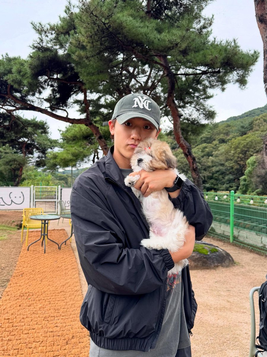 ldh_simp's tweet photo. OMFG LEE DOHYUN NEW PHOTOS AFTER  10 YEARS https://t.co/73KTdh2Fe2