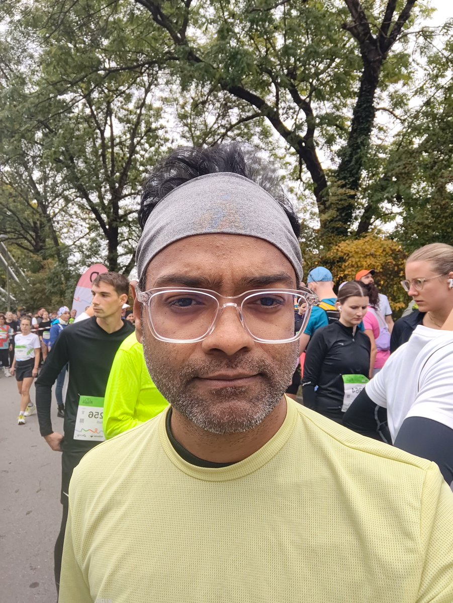 SantoshYadavDev's tweet image. all set for munich marathon