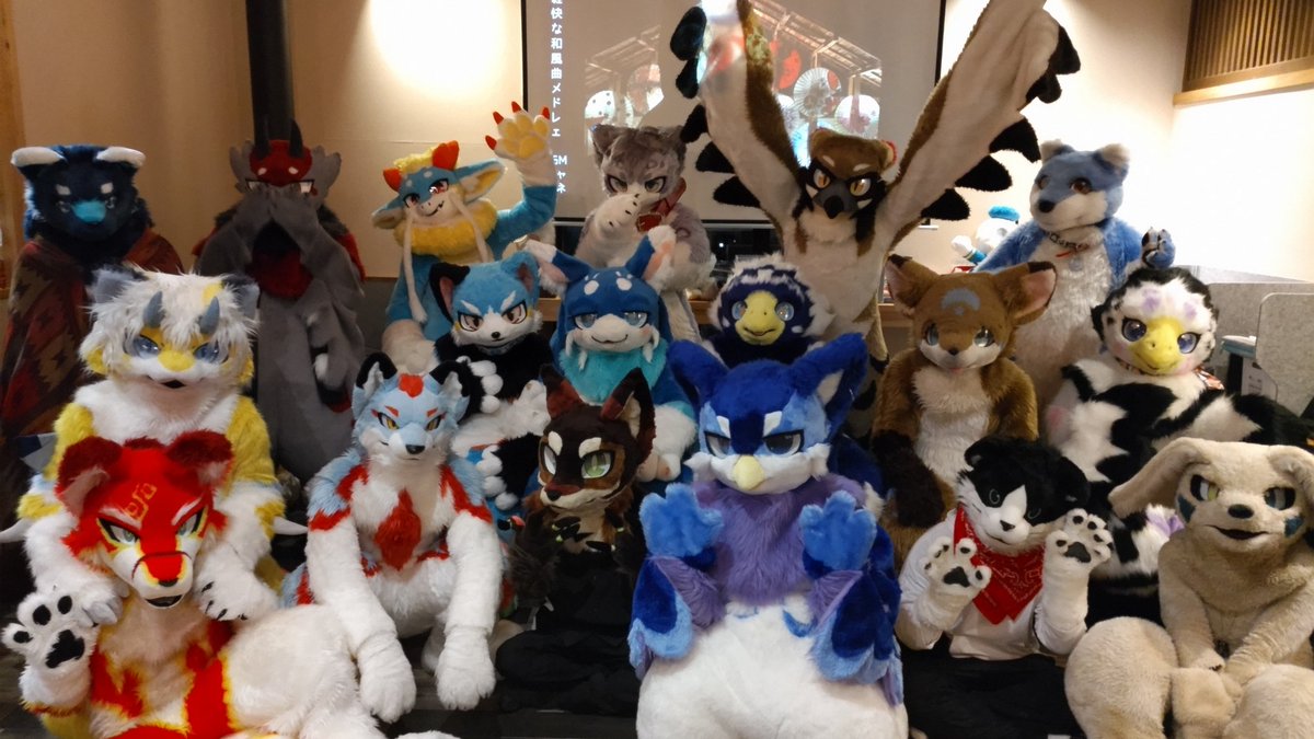 ReshiramWife's tweet image. #CoEDOオフ
さしあたり集合写真を