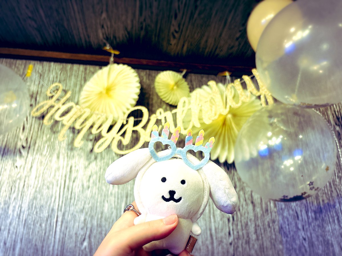 bel_fontaine777's tweet image. かっきーさん、お誕生日おめでとうございます🎂🧡
本日は友人たちとバースデーハニトーを囲み、柿澤さんの軌跡を観ながらわいわい楽しい時間を過ごすことができました☺️🍞✨️
改めてまして柿澤さんの38歳が健康で充実した歳になりますように✨️
これからもずっとずっと応援しています🥰
#柿澤勇人
