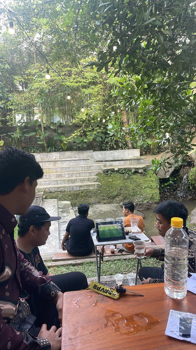 LOS JANTOS tweet media