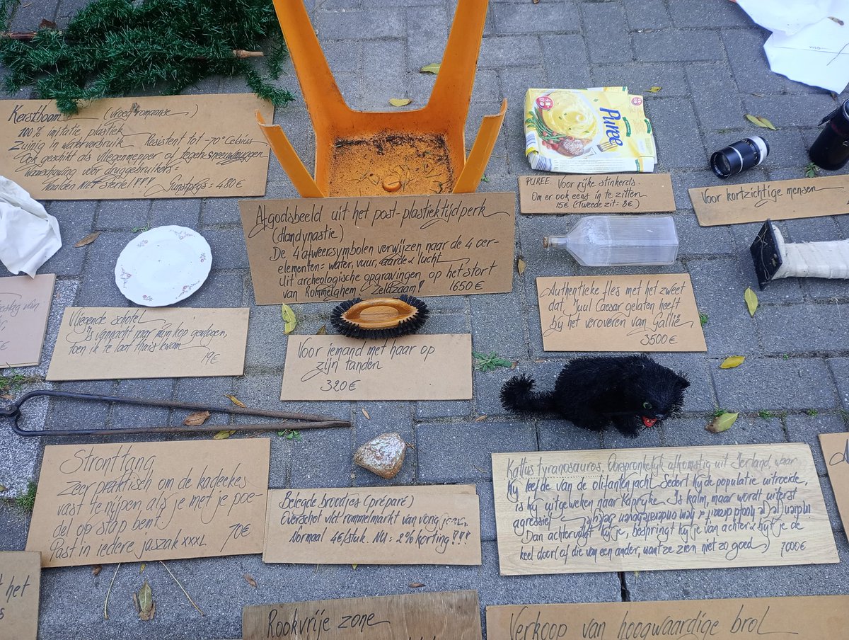 nnabasis's tweet image. Op de rommelmarkt in Kaprijke :-)