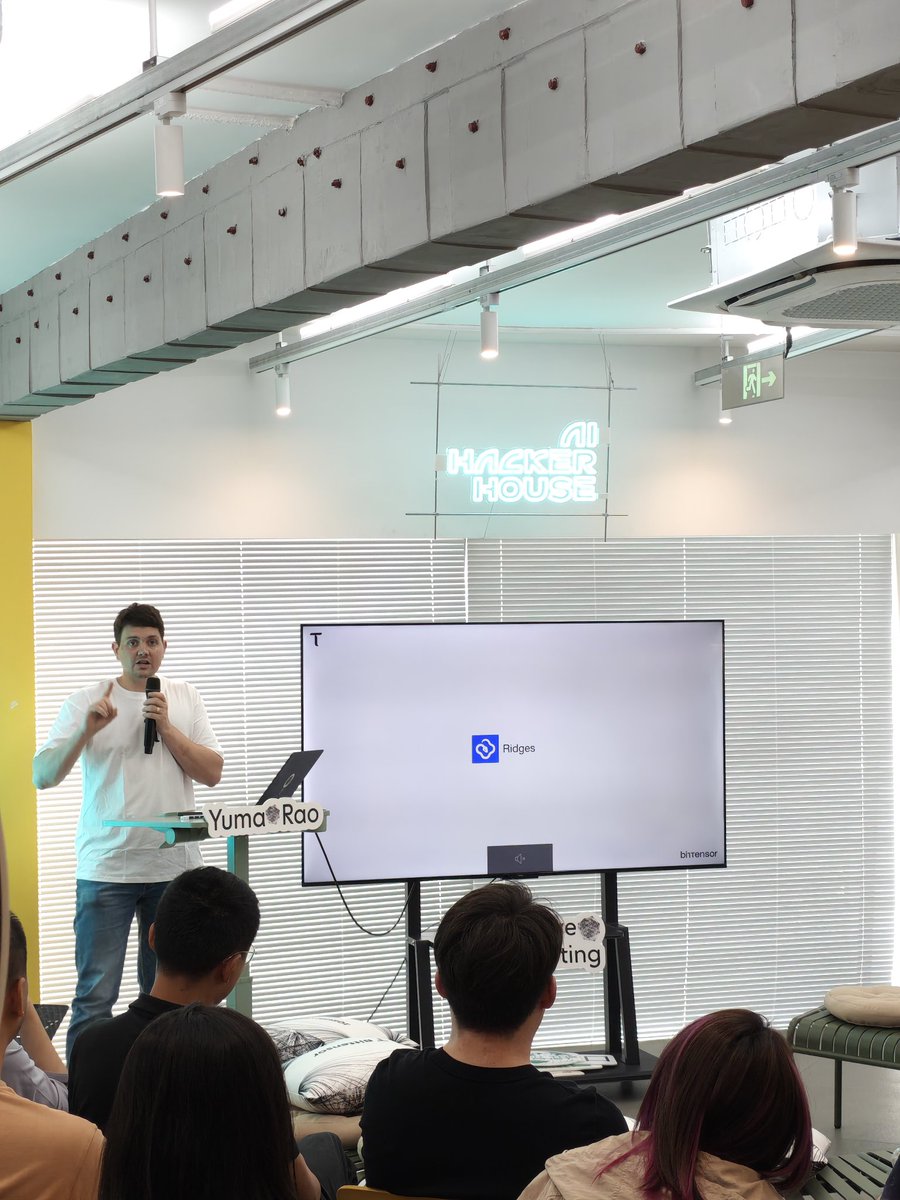 superlee tweet media