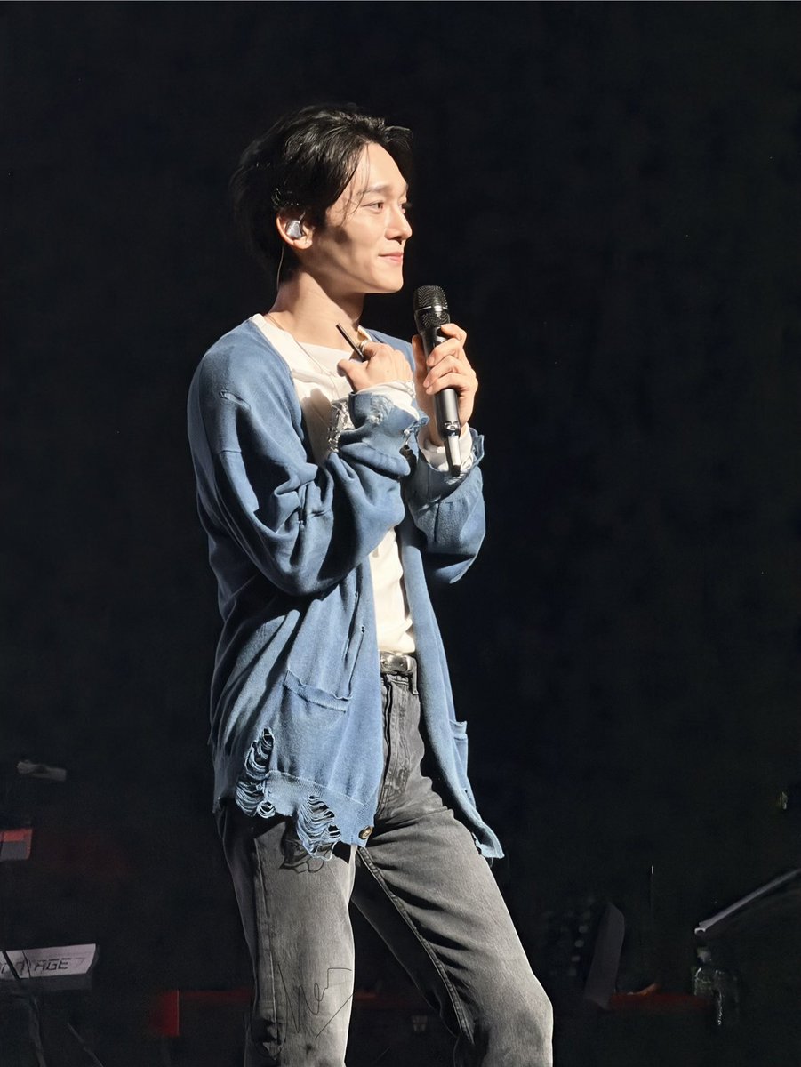 20251012_ 예쁘다는 말 밖에 없다. 종대 ㅈㄲ 예뻐 ㅠㅠㅠㅠ

#첸 #종대 #Chen #Jongdae
#ArcadiaInSeoulD2 <a href="/CHEN_INB100/">CHEN_official</a>