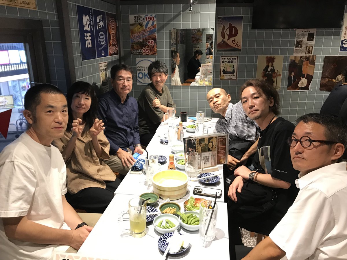 eigagumin's tweet image. 我が師・安井豊（安井豊作）が亡くなった。
所縁のあった方々と献杯。最後まで安井さんらしさを貫いていた様子を聞き、胸にこたえる。安井さん、ありがとうございました。さようなら。