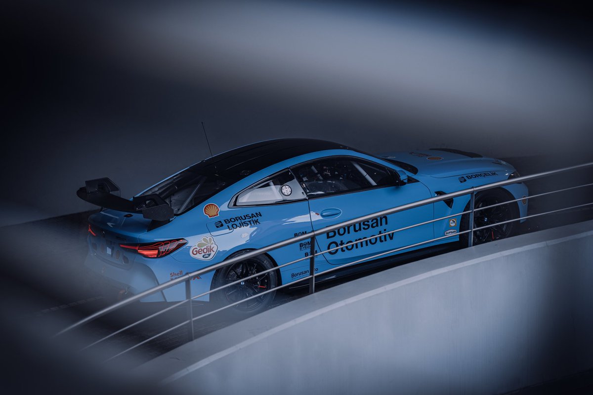 BorusanOto's tweet image. Mavinin en cesur hali Borusan Turkish Blue, BOM’un yarış tutkusuyla birleşiyor. 🏁

Borusan Otomotiv Motorsport’a sezonun son yarışında başarılar dileriz. 🩵
#BOM #BorusanOto