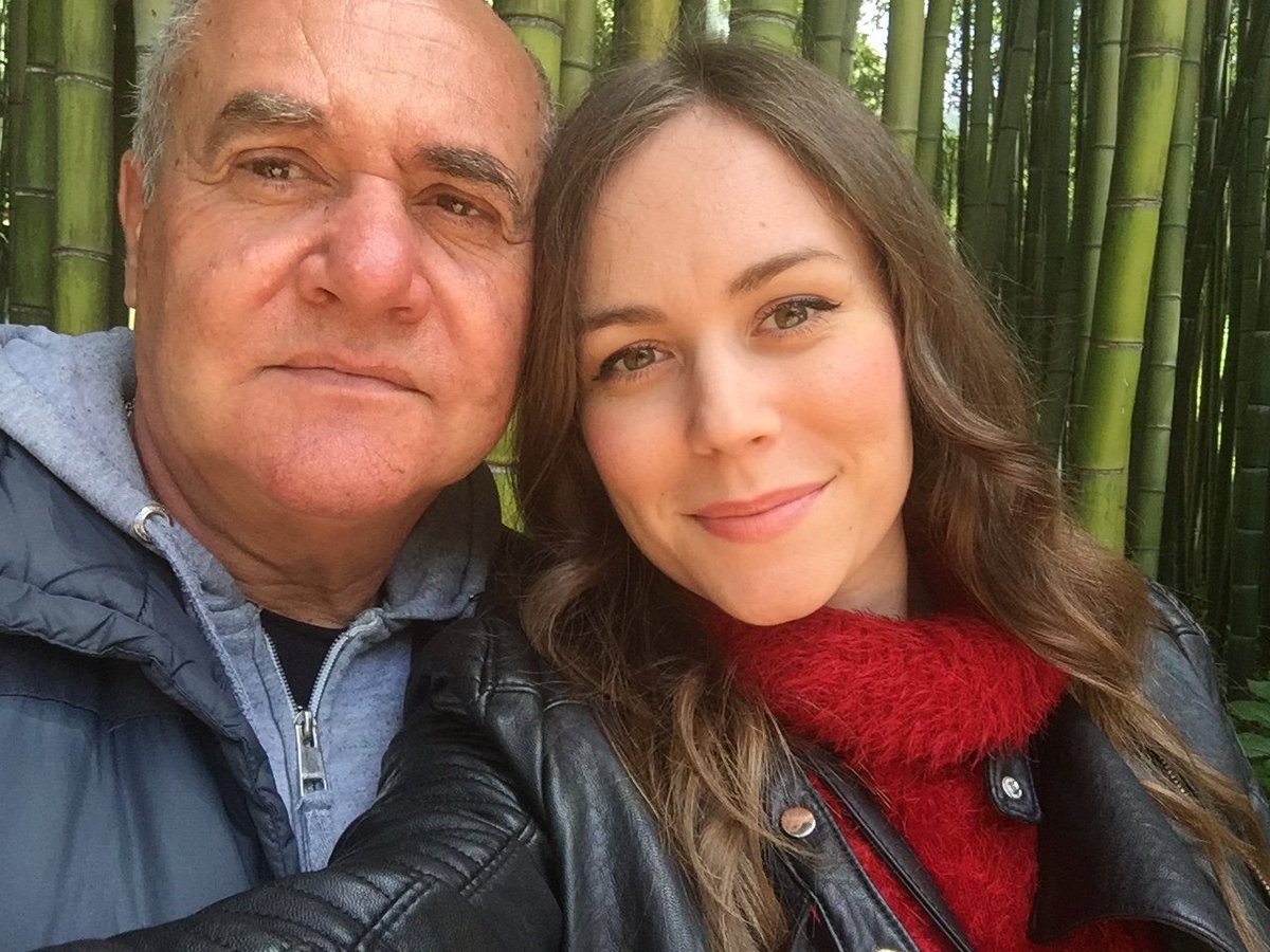 Onica_'s tweet photo. Dopo oltre 4 anni di lotta contro una malattia infame, il mio papà se n'è andato. Lui ha smesso di soffrire, ora il dolore più grande è per me e per mamma.
Fai buon viaggio papino ❤️ https://t.co/hw7TxXDAtf