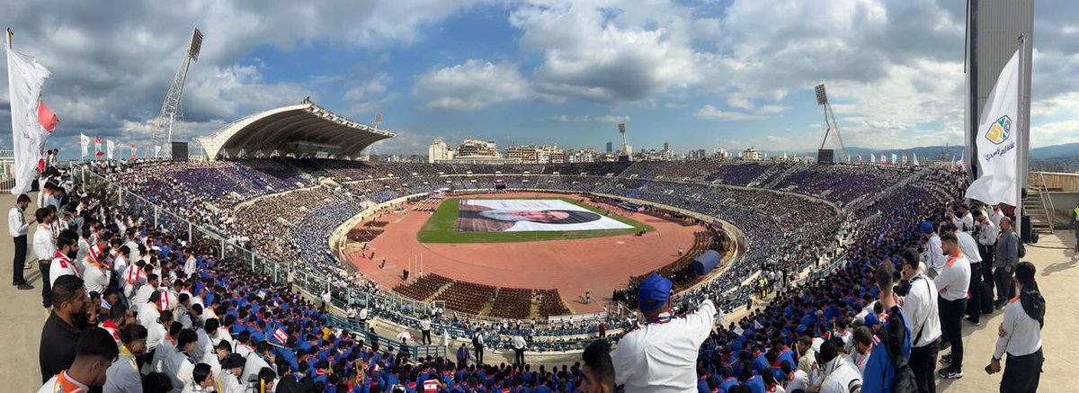 لكنًهم ما قتَلوك
بل وزّعوك علينا واحدًا واحدًا
فصار هناك 60,000 نصـر الله.