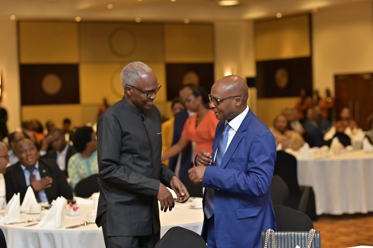 Leaders_Pray's tweet photo. This Sunday #RLF hosts a Prayer Breakfast
with over 200 agriculture leaders, policy makers, cooperatives, agripreneurs &amp; partners. They meet to pray and reflect on “Building a Stable &amp; Thriving Farming Community as a Shared Responsibility.”
#LeadersPray #Agriculture @RwandaAgri https://t.co/K8VDgvSZbb