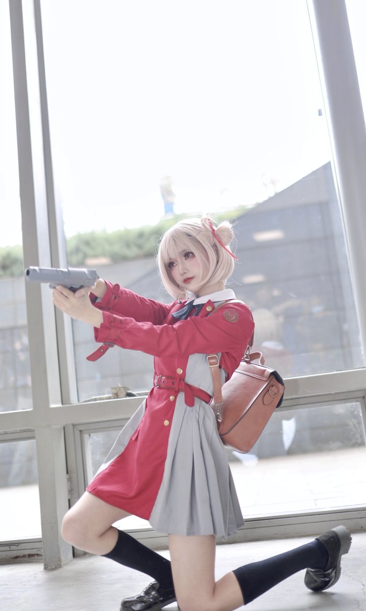 water19xjp's tweet photo. ──🫧 cosplay : 錦木千束
　　　　　　　　　Lycoris Recoil​──

「新ver の千束が来ましたよ‼︎」

リコリココスプレ
#リコリス・リコイル
#コスプレイヤーさんと繋がりたい https://t.co/wCzZvMYuIm