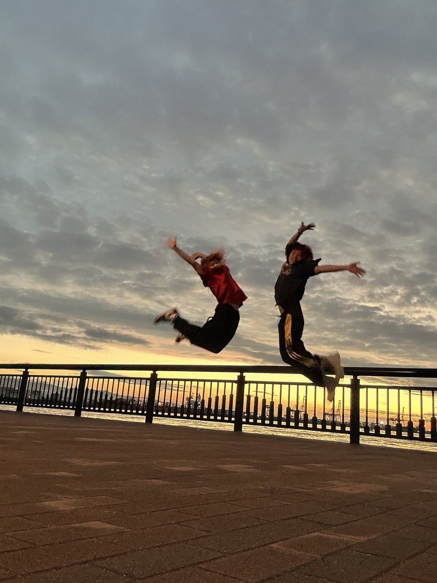 eisei_tzubame's tweet image. ゆきとさんとじゃんぷ🪽