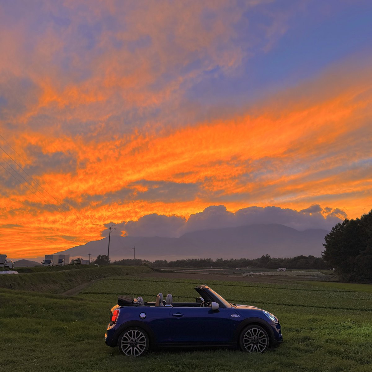 SenkiWork's tweet image. 八ヶ岳17:20。夕陽を眺める喜び。

#MINIJapan