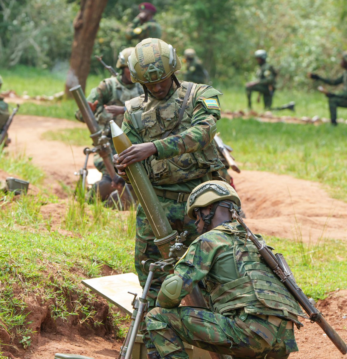 RDF_Gallery's tweet image. Special Operations Forces personnel firing a mortar | Nasho BMTC, 2025
